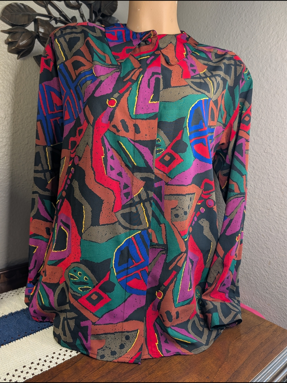 Vintage Carry Back 90s Multicolor Abstract Print Shirt - Bold Geo Pattern